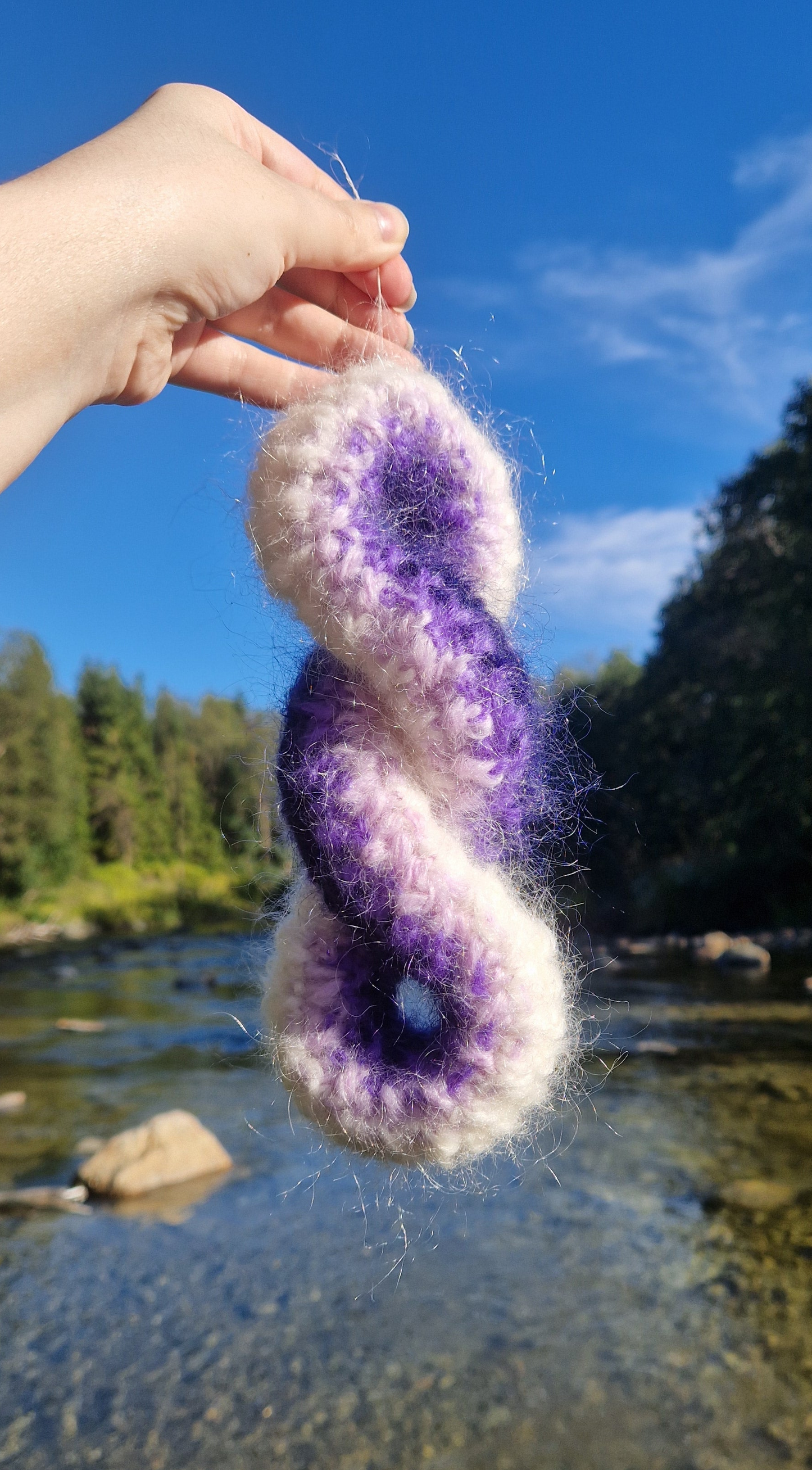 Double Infinity Sculpture/ Fidget Toy / Windspinner Written Crochet Pattern w/Diagram