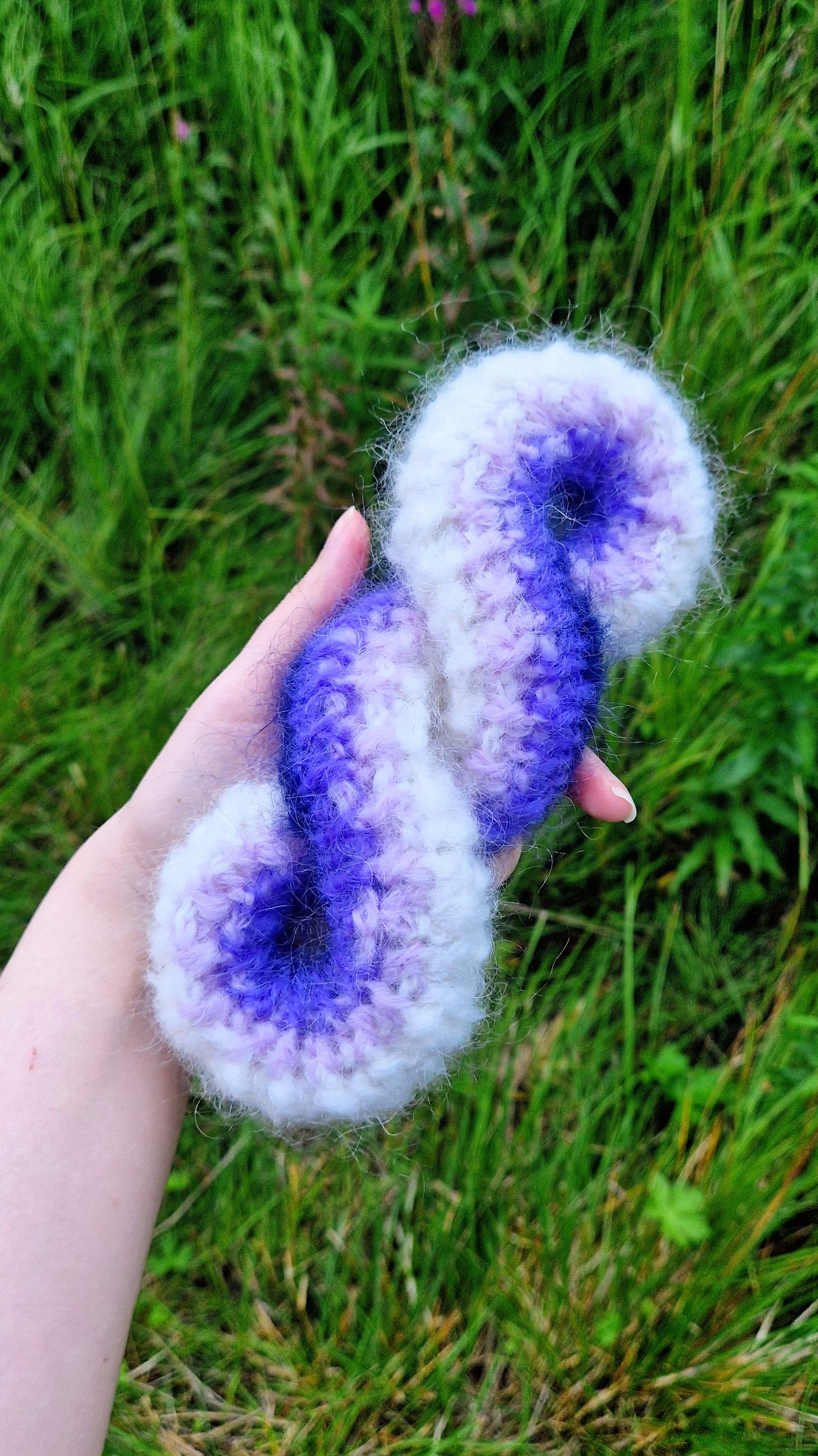 Double Infinity Sculpture/ Fidget Toy / Windspinner Written Crochet Pattern w/Diagram