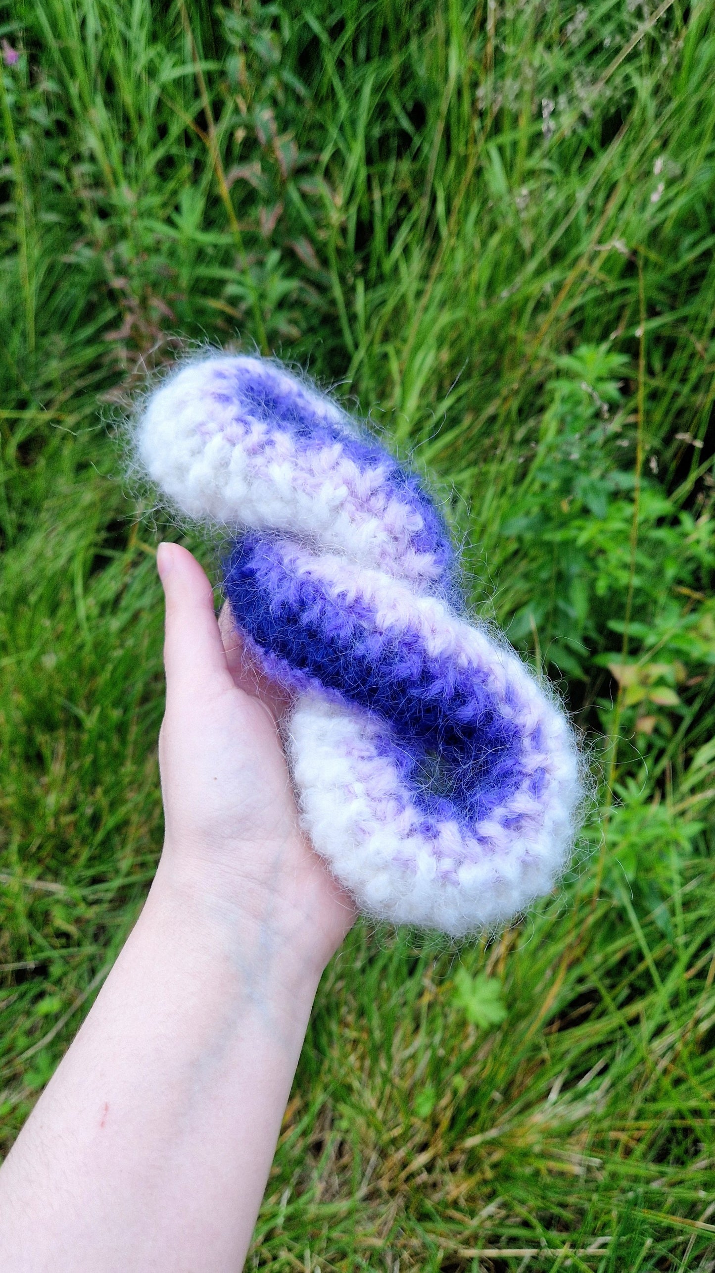 Double Infinity Sculpture/ Fidget Toy / Windspinner Written Crochet Pattern w/Diagram